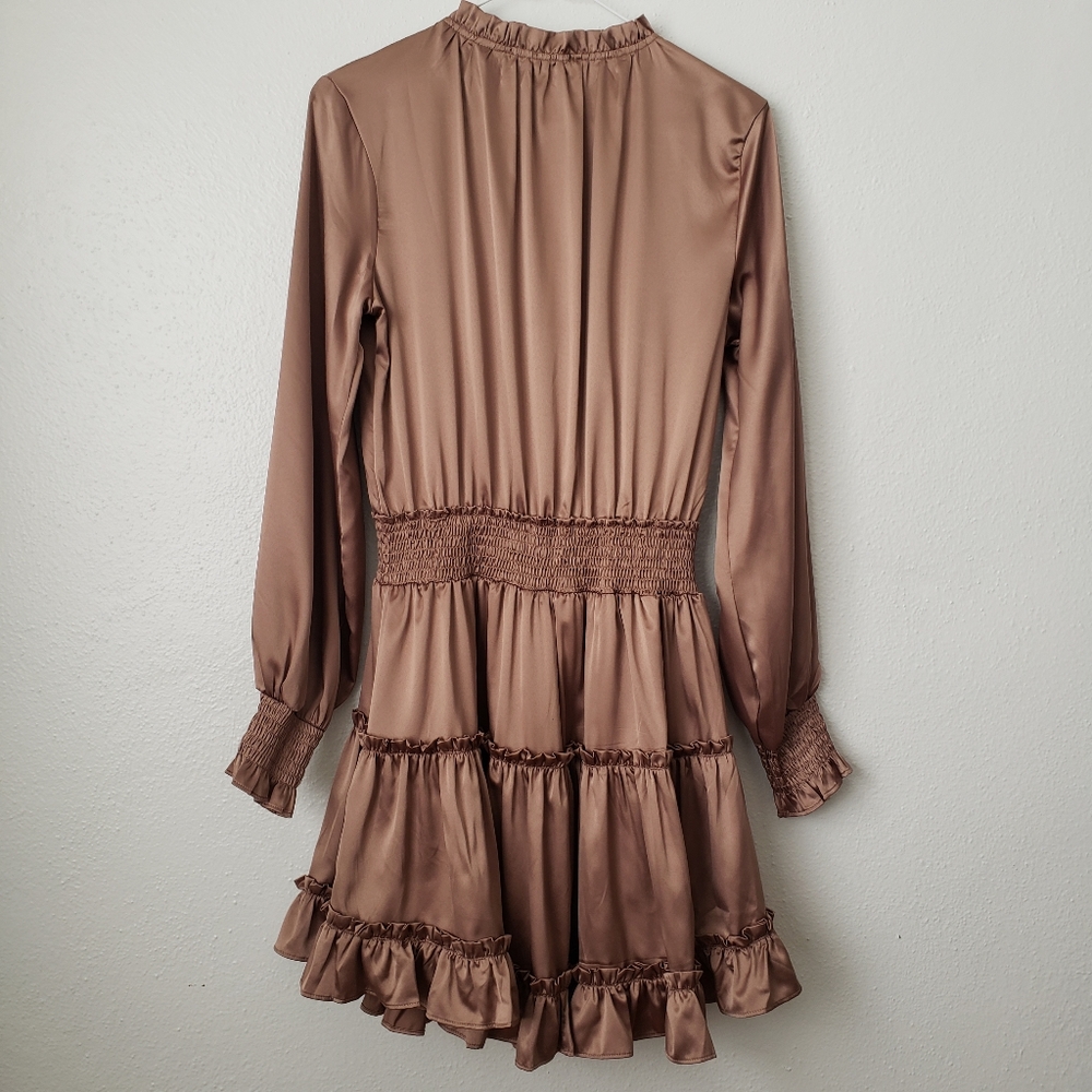 Aeom Satin Mauve Ruffled Long Sleeve Dress Small - Picture 5 of 16